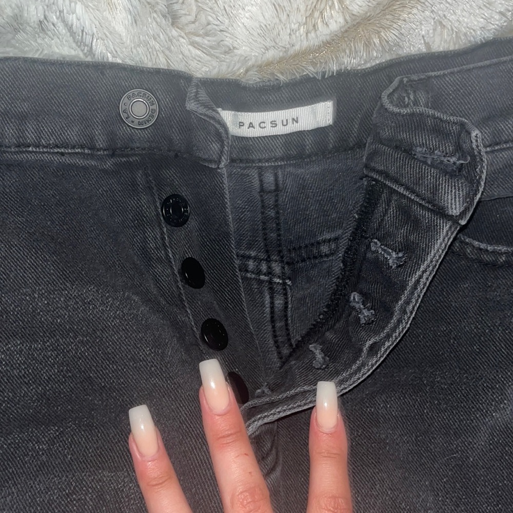 Black Pacsun High-Rise Cropped Ripped Jeans (27)